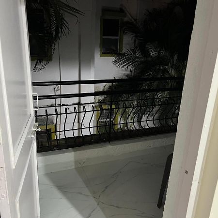Studio Apartment -Dom Francisco Candolim Bagian luar foto