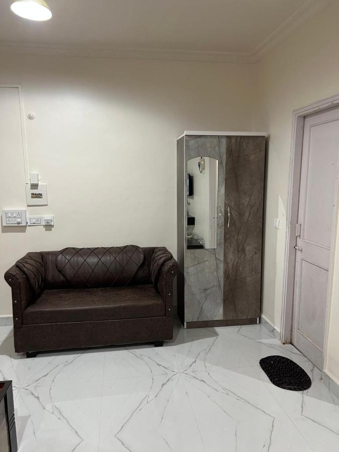 Studio Apartment -Dom Francisco Candolim Bagian luar foto